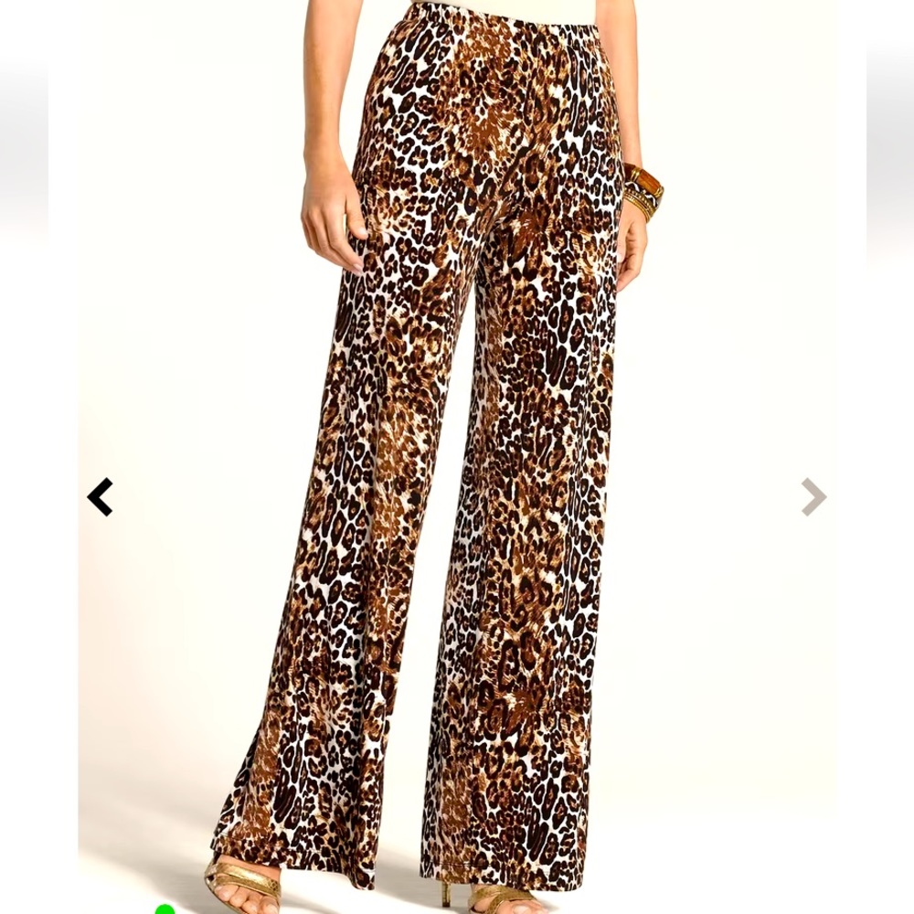 NWOT Chico’s Travelers Leopard Print Wide Leg Pant, size Large